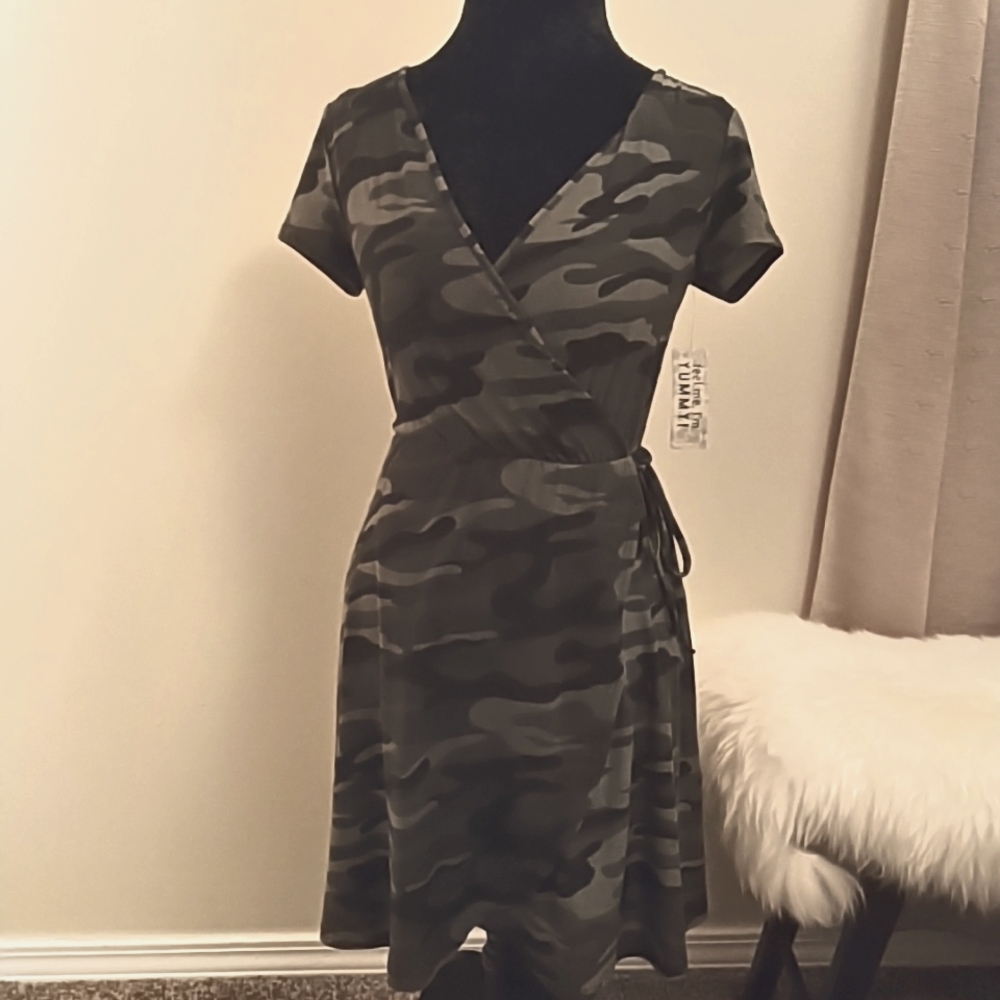 Derek Heart Camo Wrap Dress